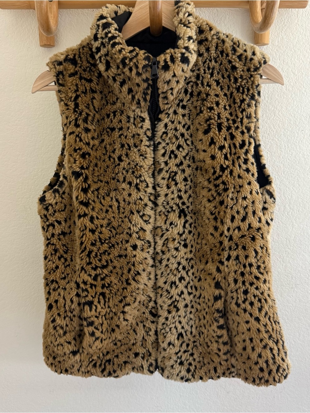 KRISTEN BLAKE VINTAGE 90s Y2K animal print plush warm reversible black vest